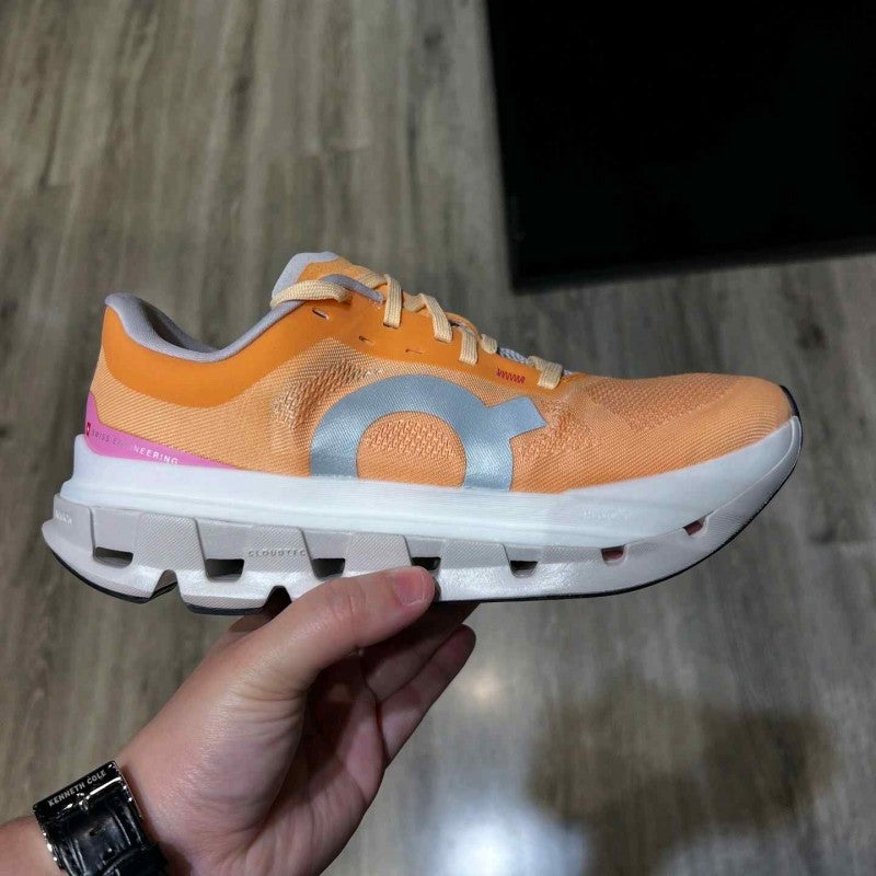On Cloudflow 5 Tangerine Silver