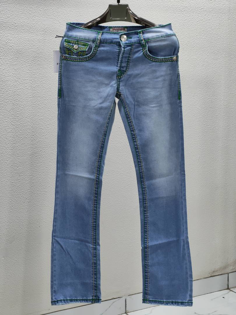 TRUE RELIGION IMPORTED STORE ARTICLE JEANS