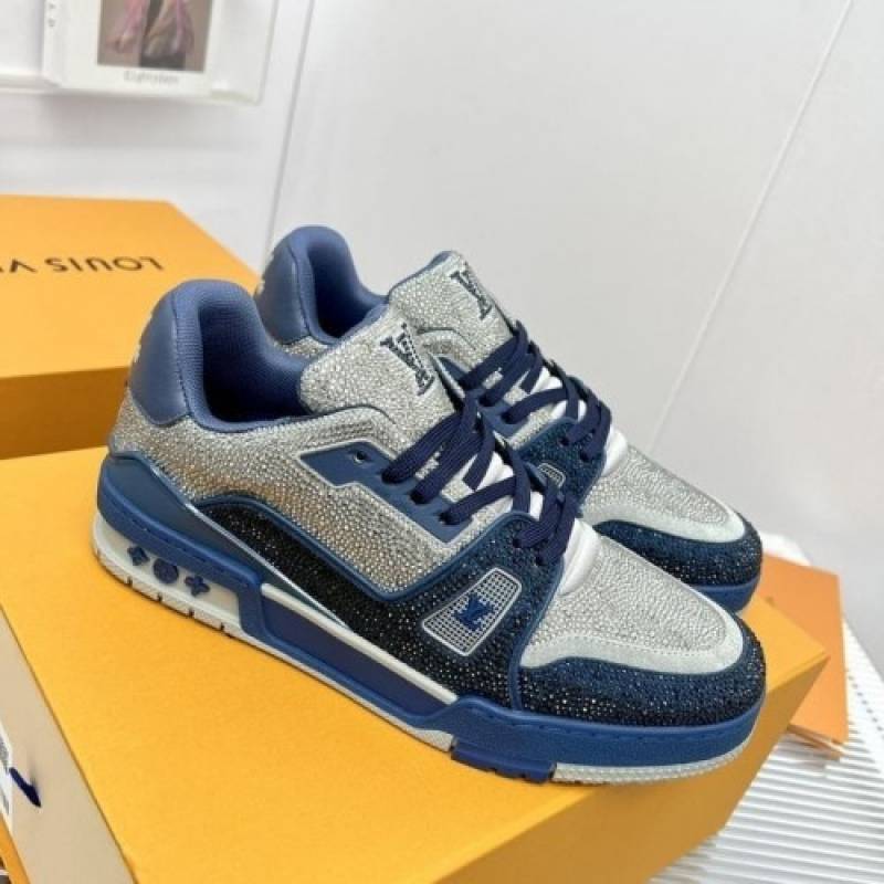 ....LOIUS VUTTON GLITTER SNEAKER 260