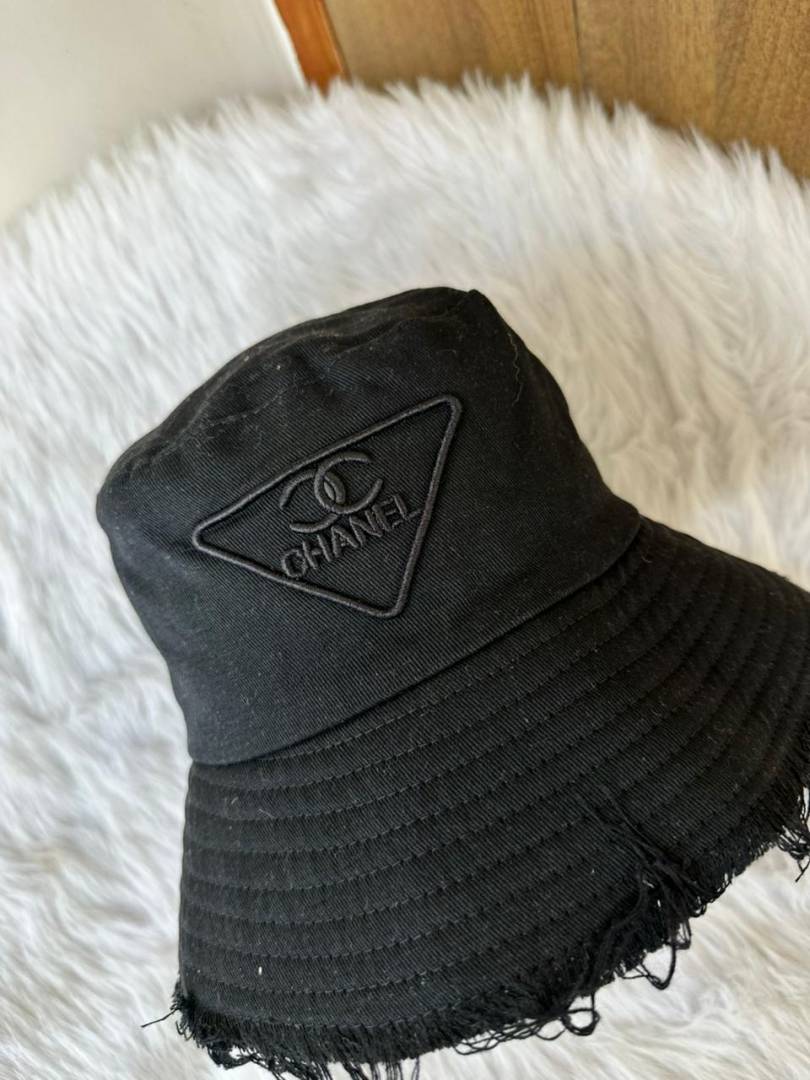 Chanel_CC_Black_Triangle_Premium_Bucket_Hat_With_Safety_Box_