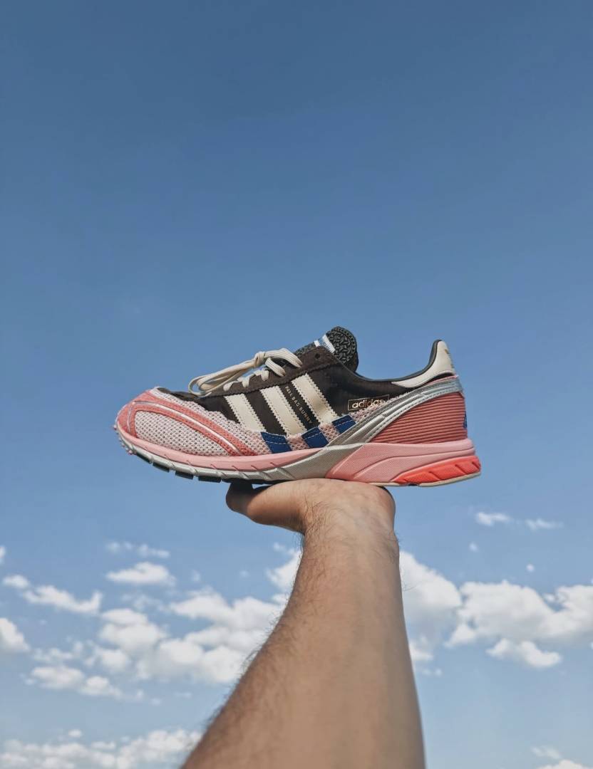 Bad bunny x adiddas para adizero SL72 brown clear pink