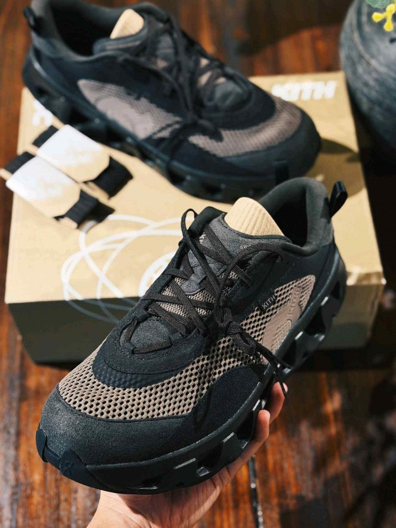 On Running cloud K-Tech 2 KITH THORN GANACHE 185