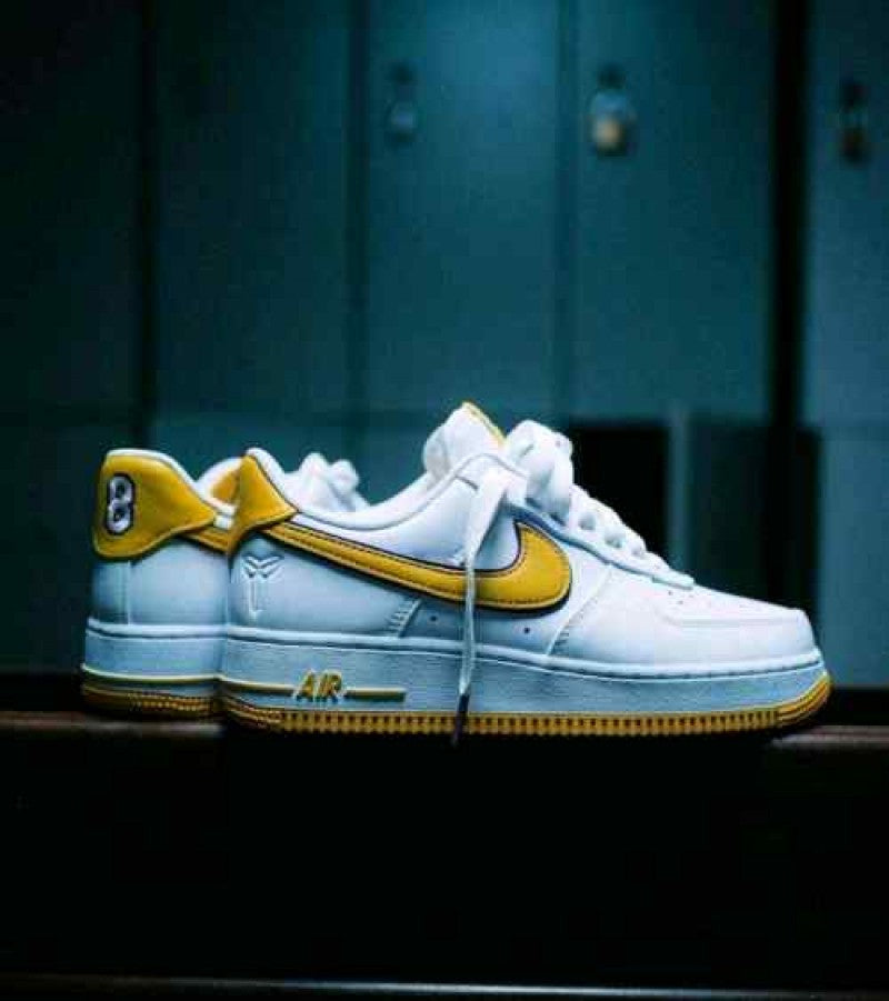 Nike AirForce 1 Low Kobe Bryant Lakers Home 927