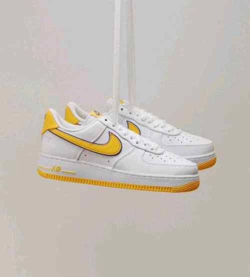 Nike AirForce 1 Low Kobe Bryant Lakers Home 927