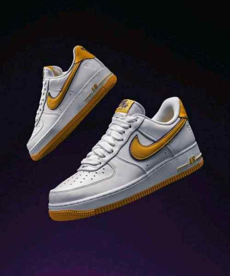 Nike AirForce 1 Low Kobe Bryant Lakers Home 927