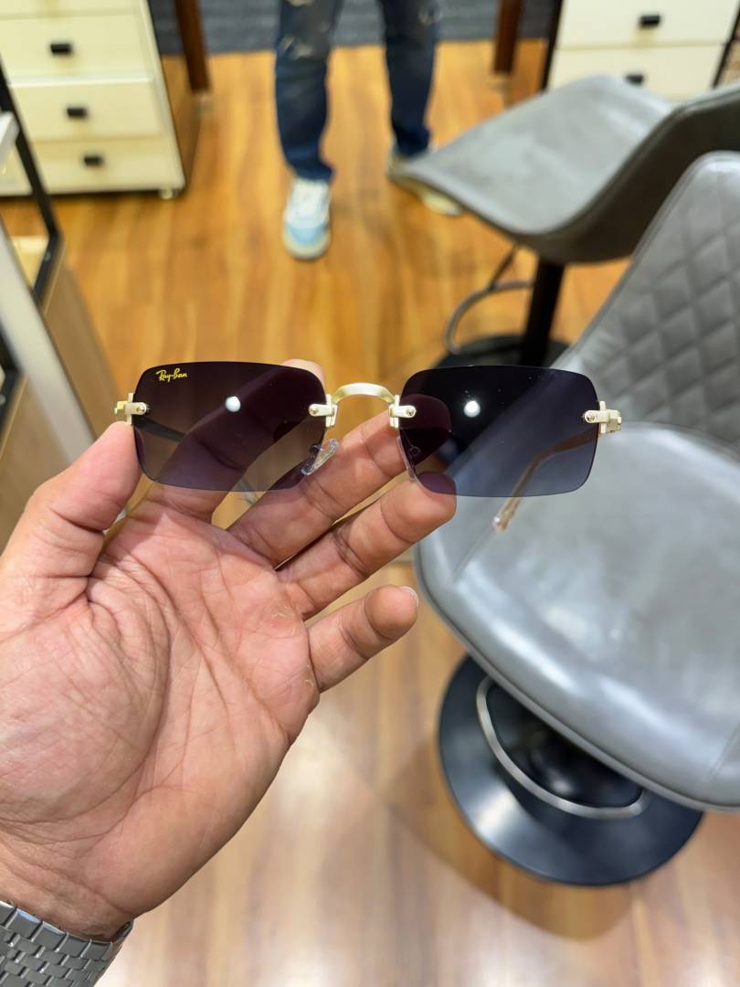 Ray-Ban rocky gold black shaded