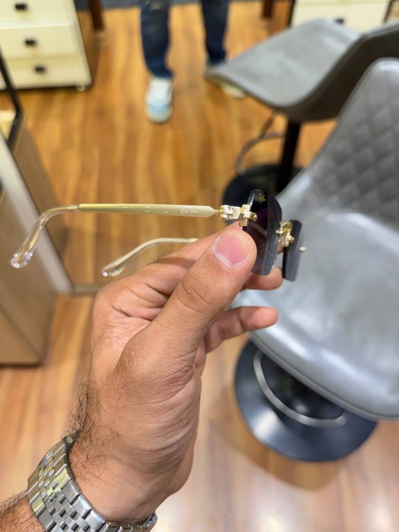 Ray-Ban rocky gold black shaded