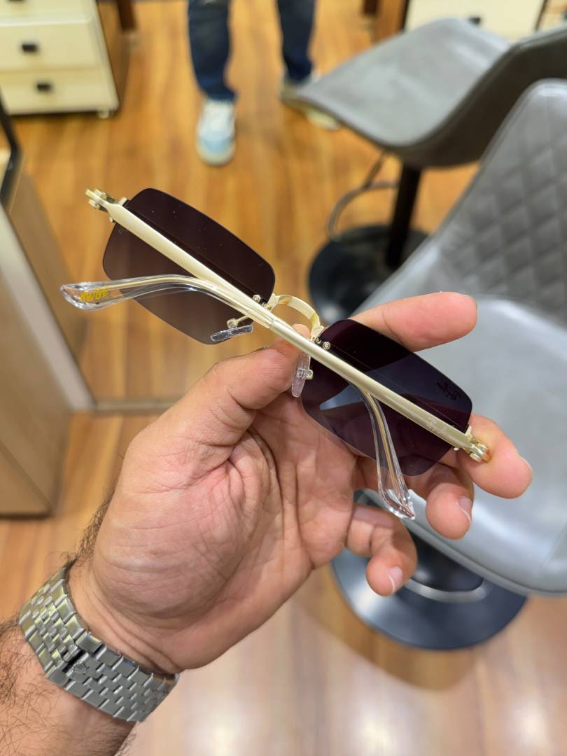 Ray-Ban rocky gold black shaded