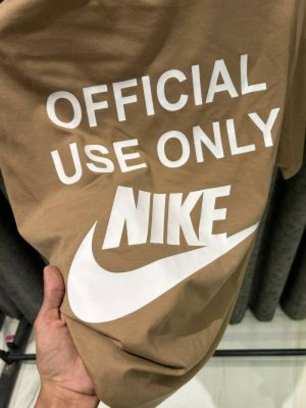 Nike IMPORTED STORE ARTICLE T-SHIRT