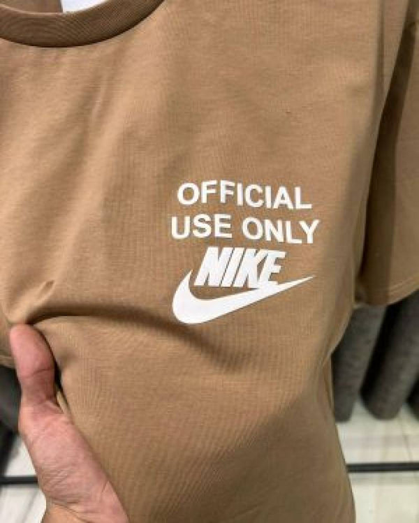 Nike IMPORTED STORE ARTICLE T-SHIRT
