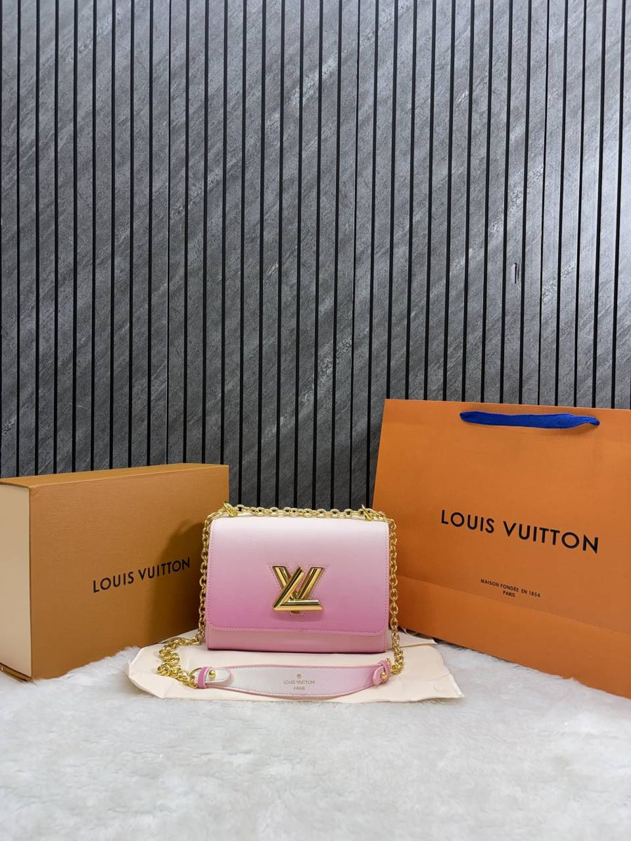 Louis Vuitton_Twist_Mm_Pink_Shoulder_Bag_With_OriginAuldouble_Box_Packing