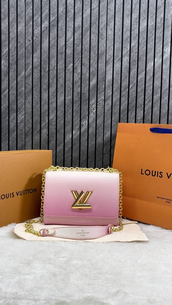 Louis Vuitton_Twist_Mm_Pink_Shoulder_Bag_With_OriginAuldouble_Box_Packing