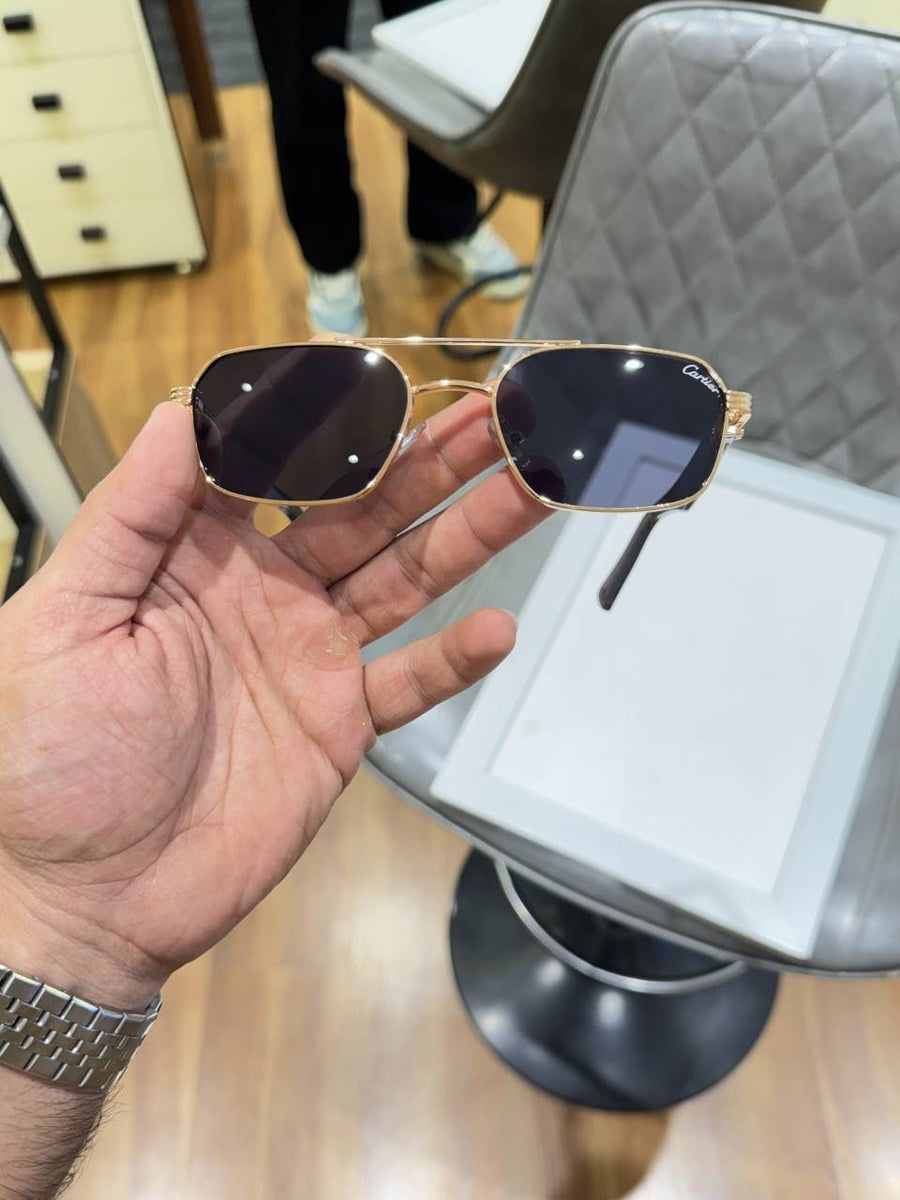 Cartier 705 gold black