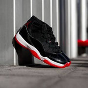 Jordann 11 Bred Semi ua sale