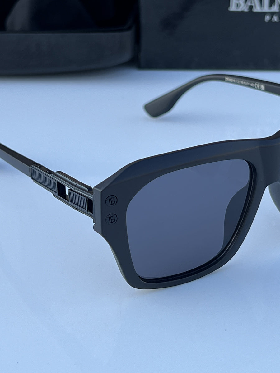 Balmain_98216_black