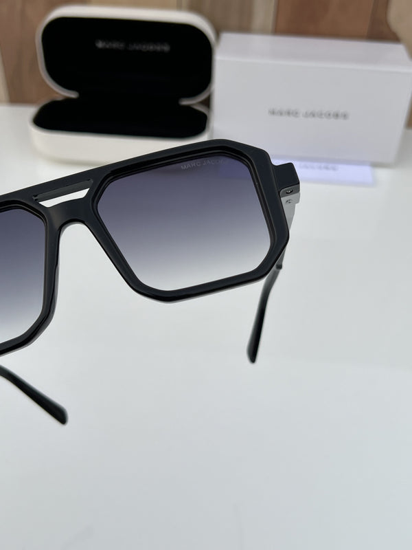 Marc_jacobs_6125_black_shaded