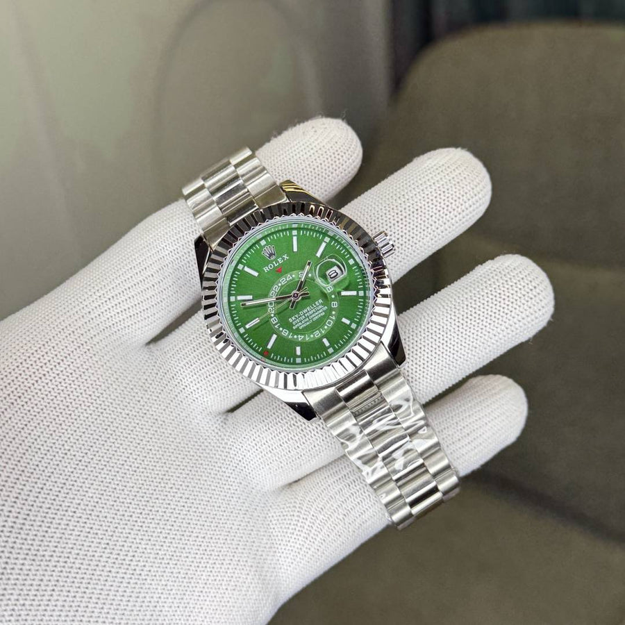 Rolex_SkyDweller_110