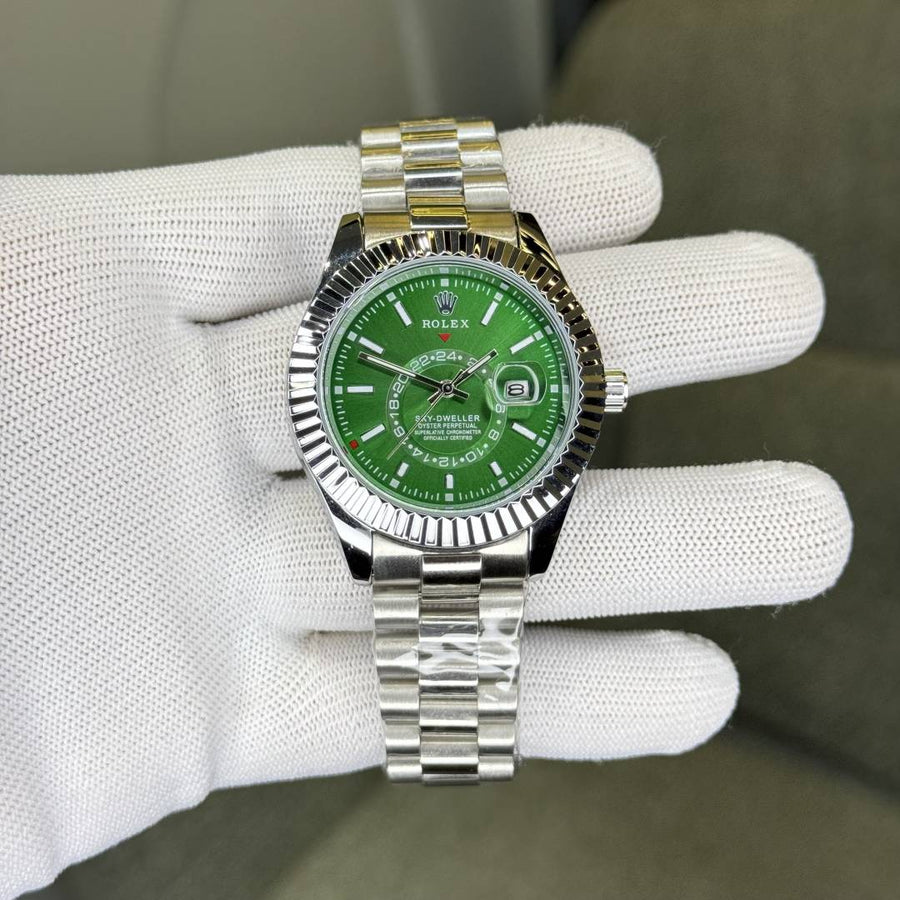 Rolex_SkyDweller_110
