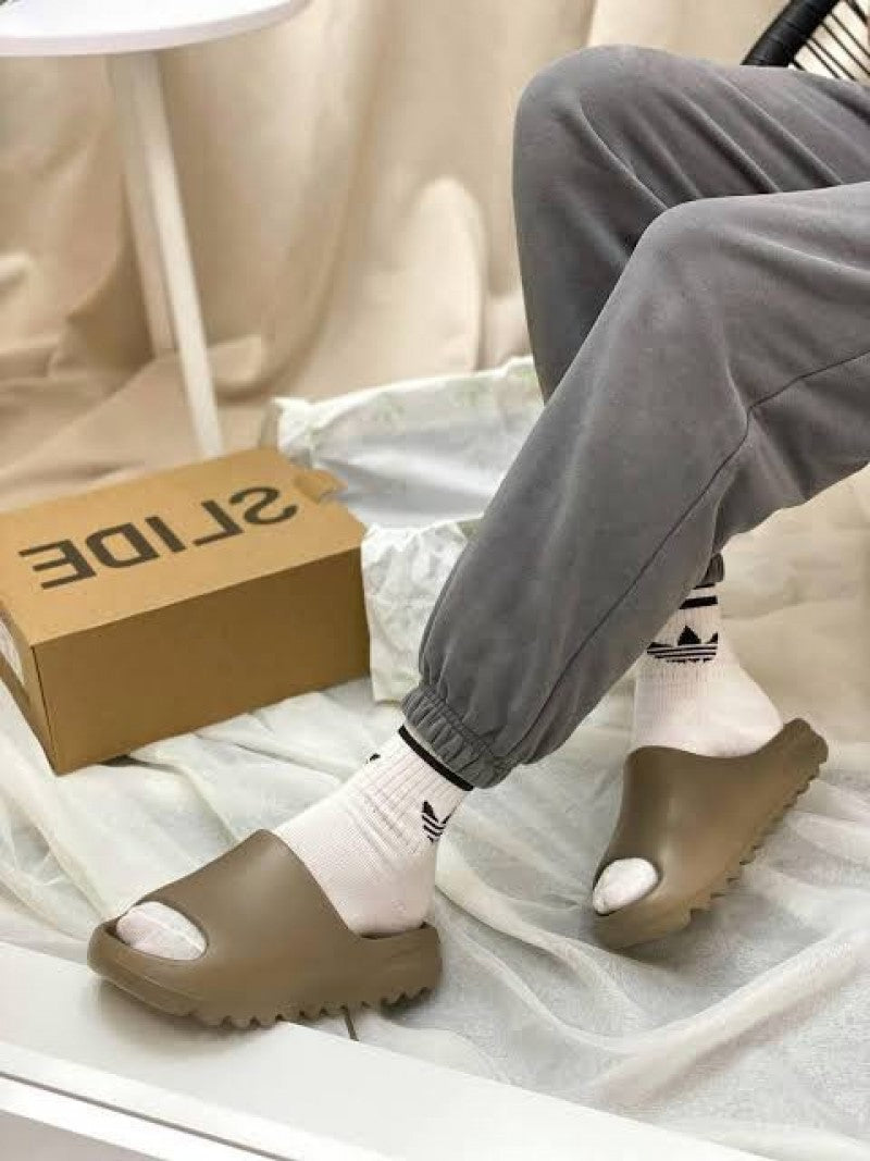 Adidas Yeezy Slide Earth Brown UA Quality