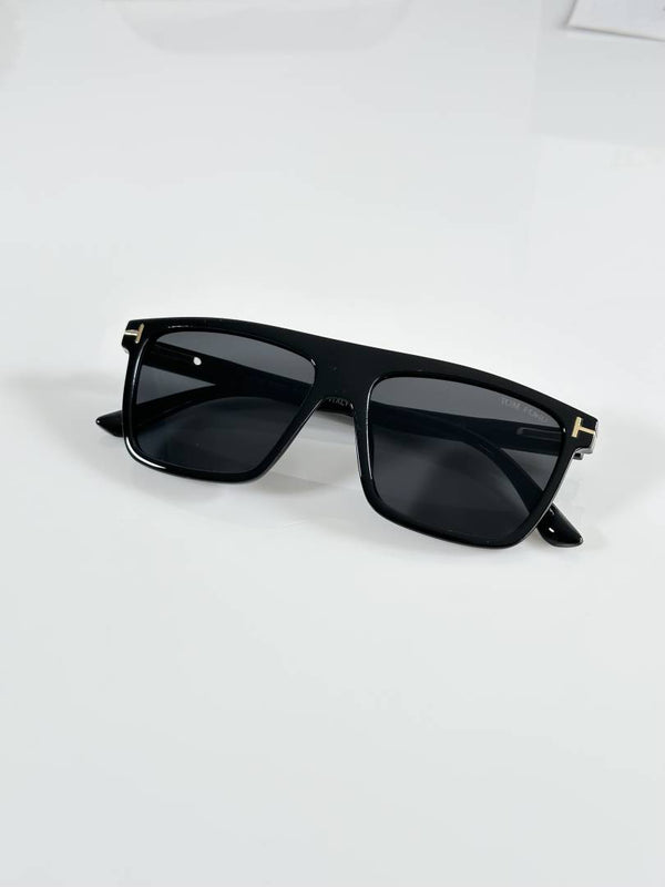 TOM 1145 Black