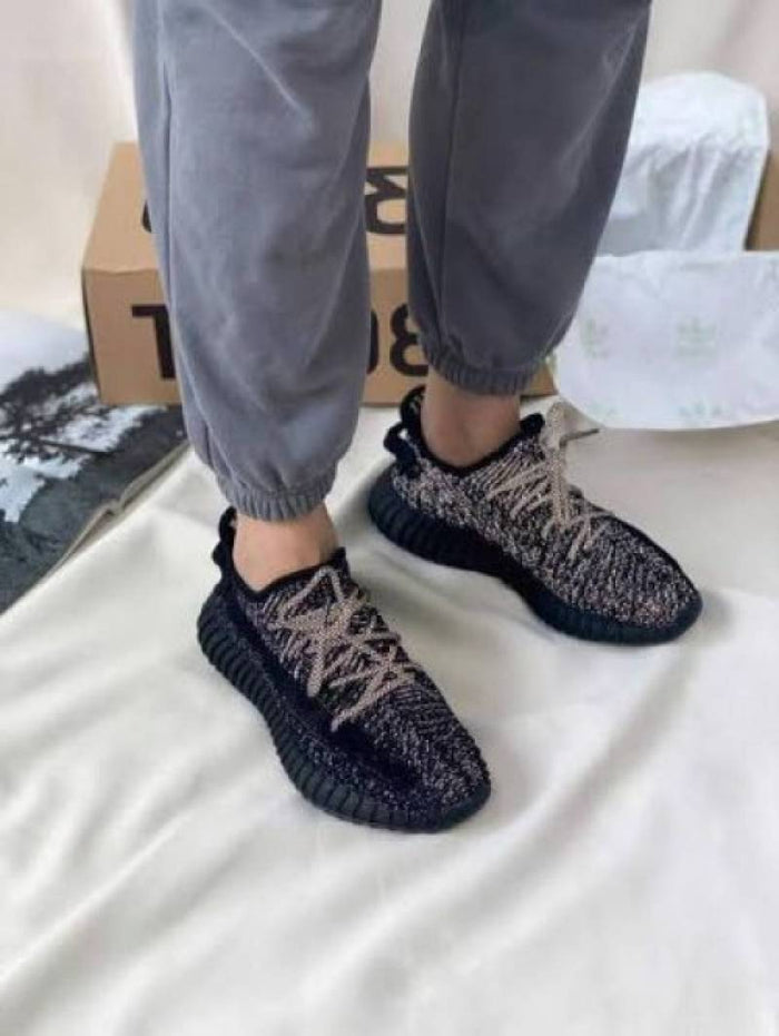 Yeezy 350 V2 Full Reflective with all accessories style idea