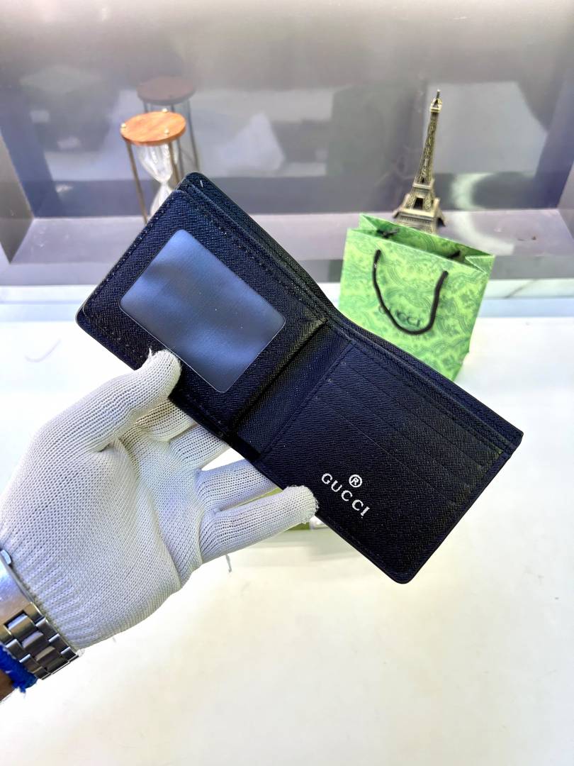 Gucci Black Brown Wallet Fa 867