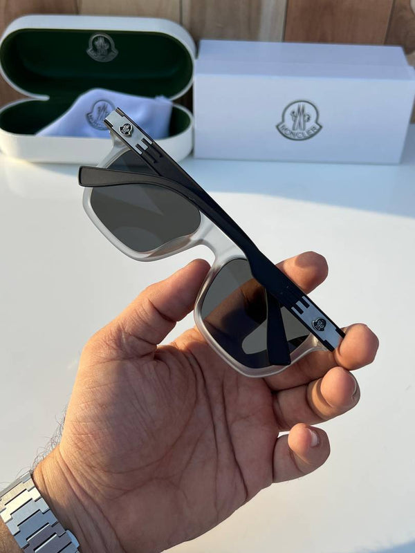Moncler_7507_grey_black