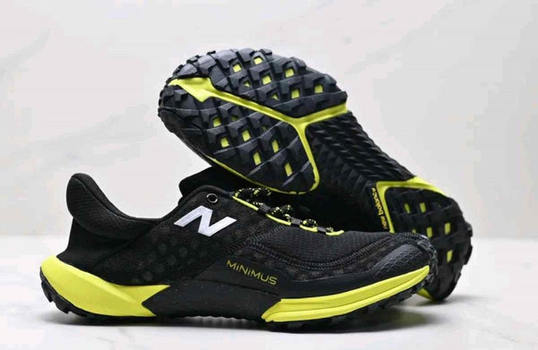 Neww balance Minimus Trail Black Ginger Lemon
