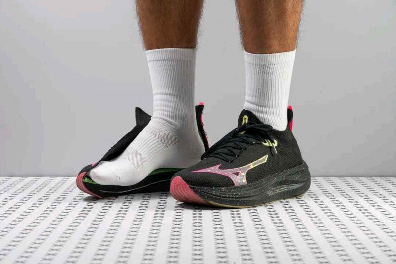 Mizuno Neo Vista Black Pink Tetra 2569