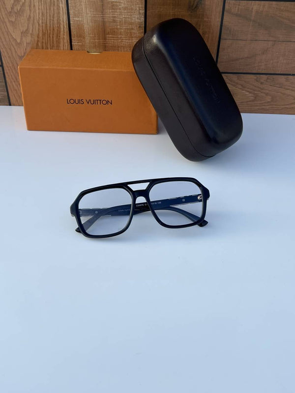 Louis Vuitton_2687_black_plano