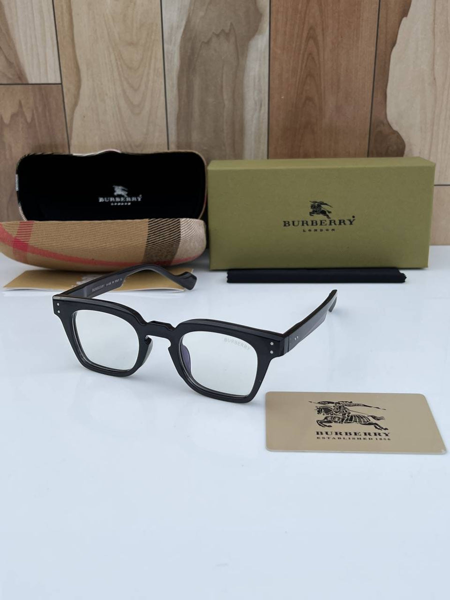 Burberry_2001_black_grey_plano