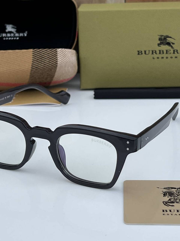 Burberry_2001_black_grey_plano