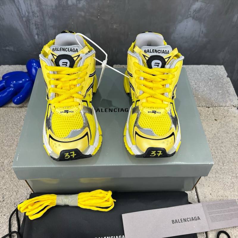 BALENCIAG.A RUNNER YELLOW BLACK SNEAKER