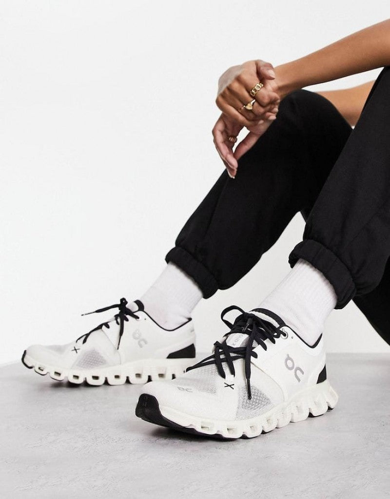 On Running Cloud X 4 Training White--