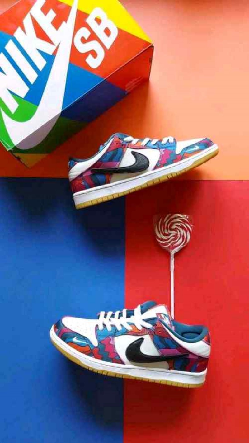 Nike SB Dunk Low Pro Parra