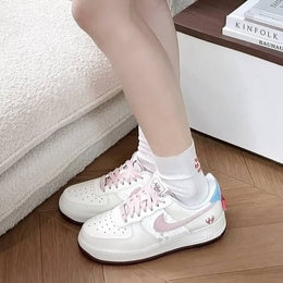 Airforce 1 Low Valentines Day specially For women