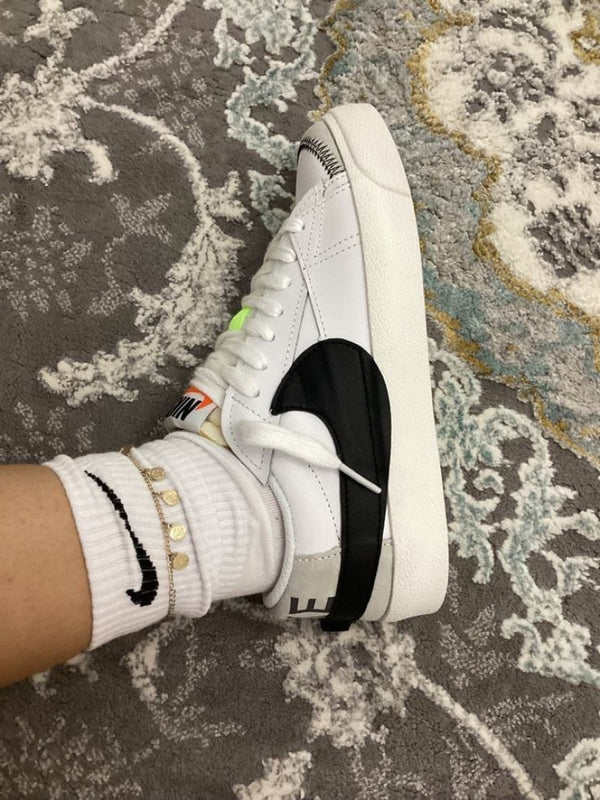 Nike Blazer Low 77 Jumbo White--