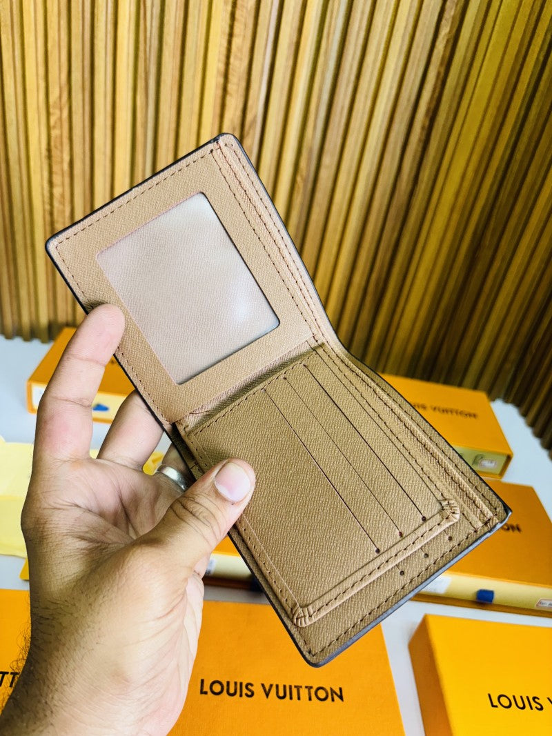 05 LV LOIUS VUTTON PREMIUM QUALITY WALLET