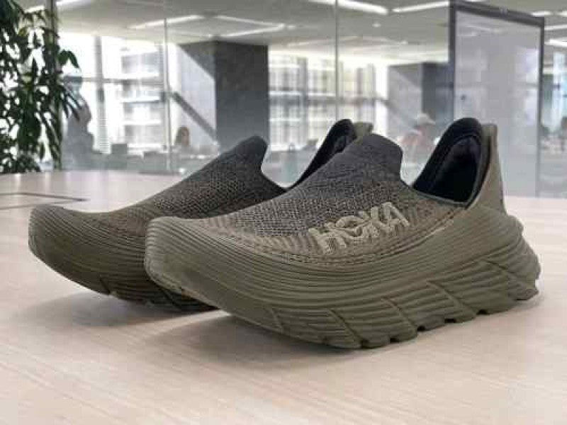 Hoka Restore TC Dark Olive Green 868