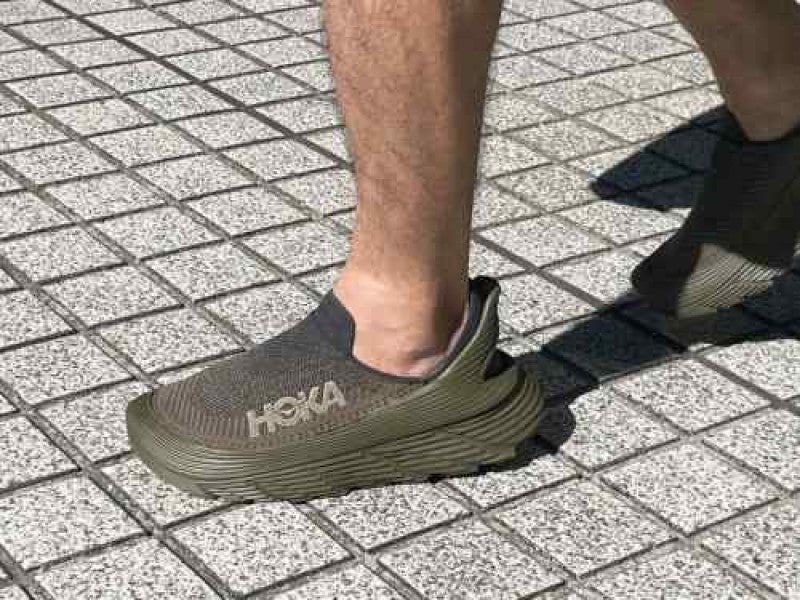 Hoka Restore TC Dark Olive Green 868