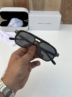 Marc_jacobs_36_full_black