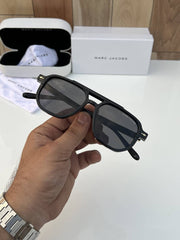 Marc_jacobs_36_full_black