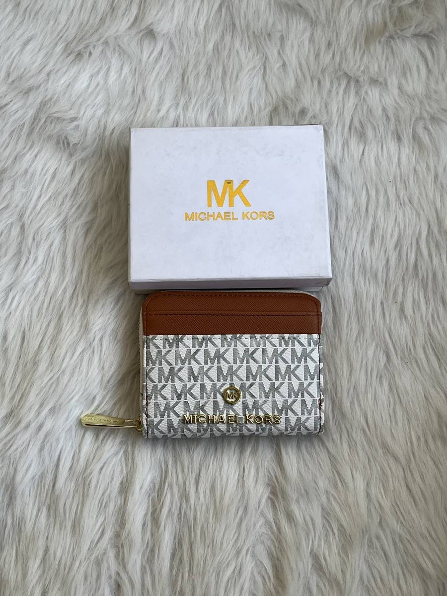 Michael_Kors_135-136_Small_Zippy_Wallet_With_OriginalBox