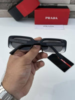 Prada_7738_black_white