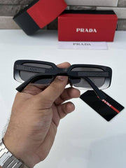 Prada_7738_black_white
