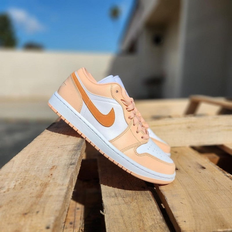 Nike Air Jordan Retro 1 Low Sunset Haze
