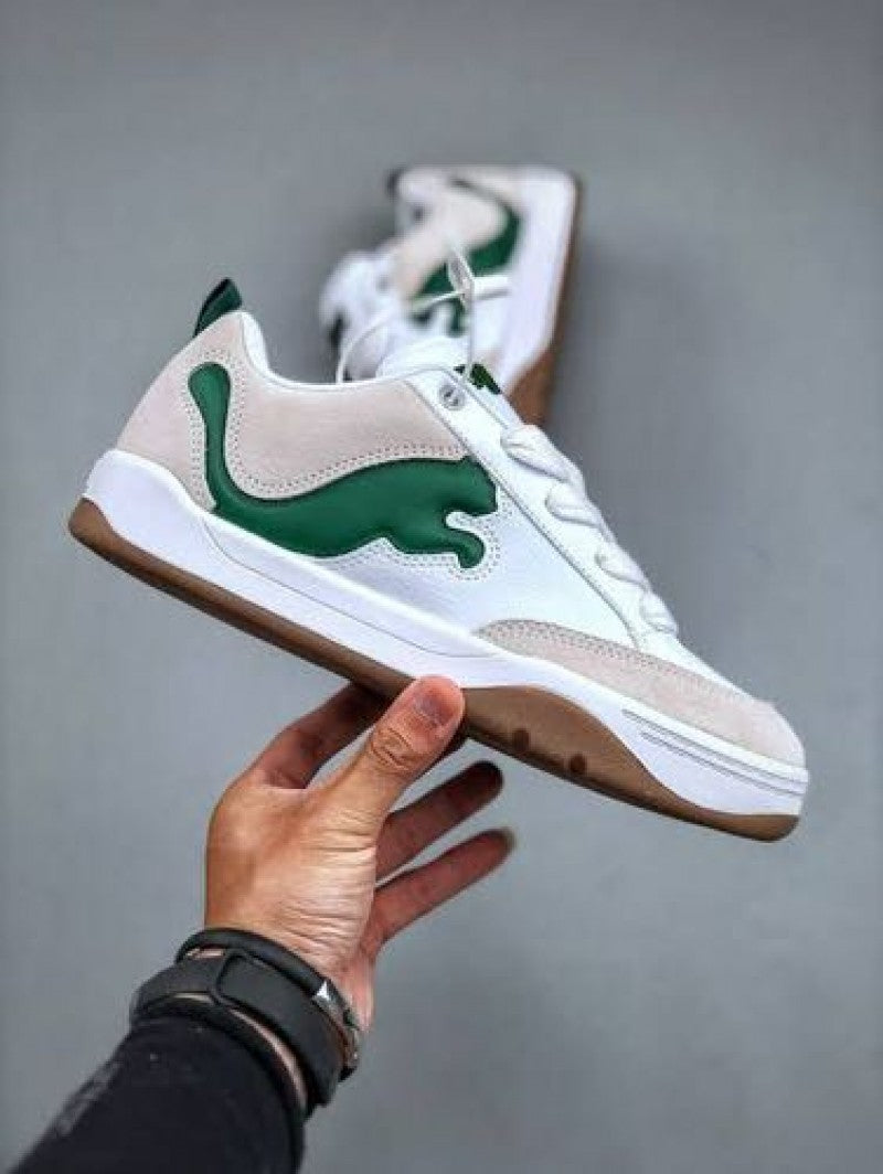 Pum park lifestyle logo green
