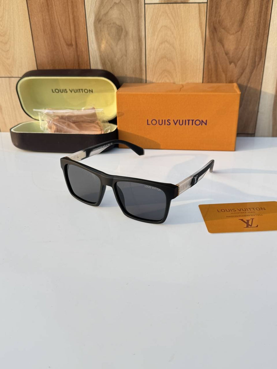 Louis Vuitton_191_matt_black