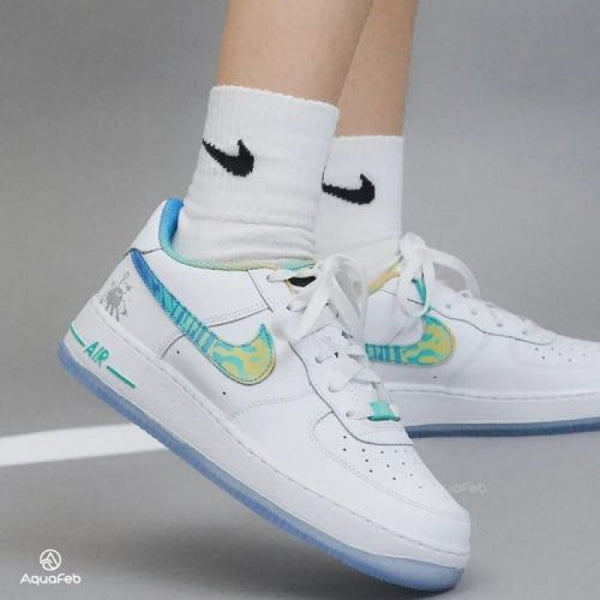 Nike AirForce 1 Low GS Unlock Your Space