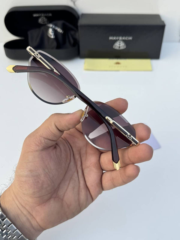 Maybach_2597_gold_brown
